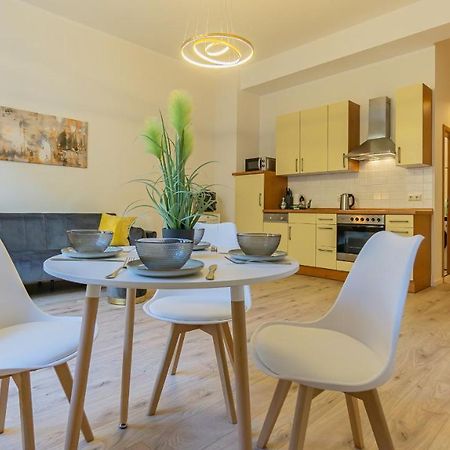 קוטבוס Cityapartment - 53 M², 2 Zimmer, Zentral, Netflix, Kueche, Waschmaschine מראה חיצוני תמונה